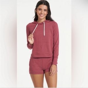 Vuori halo essential hoodie - Small